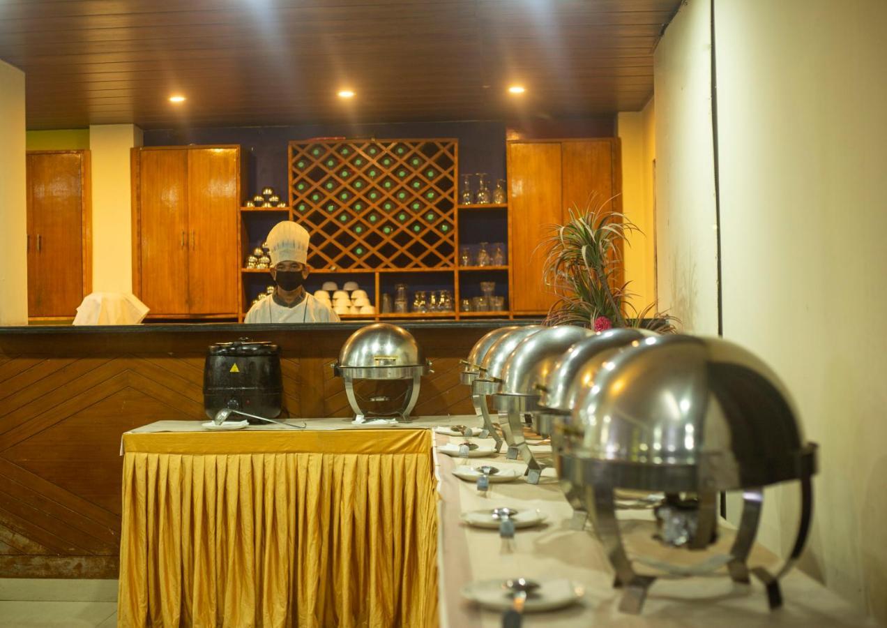 Bob's n Barley Otel Dharamshala Dış mekan fotoğraf
